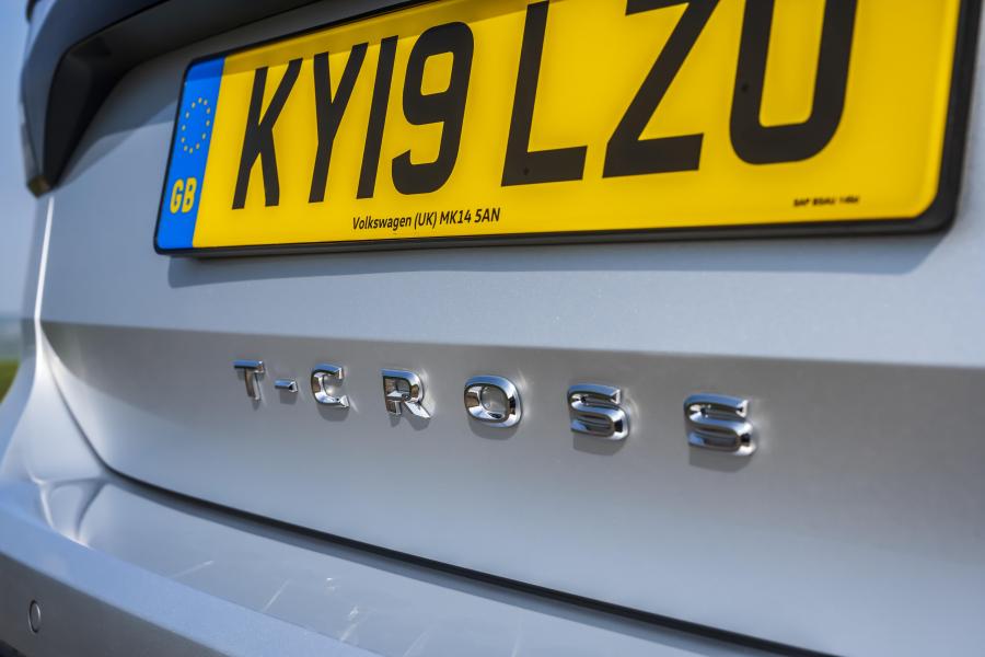Детали экстерьера Volkswagen T-Cross SEL 2019 года  (UK) (фото 19 из 26)